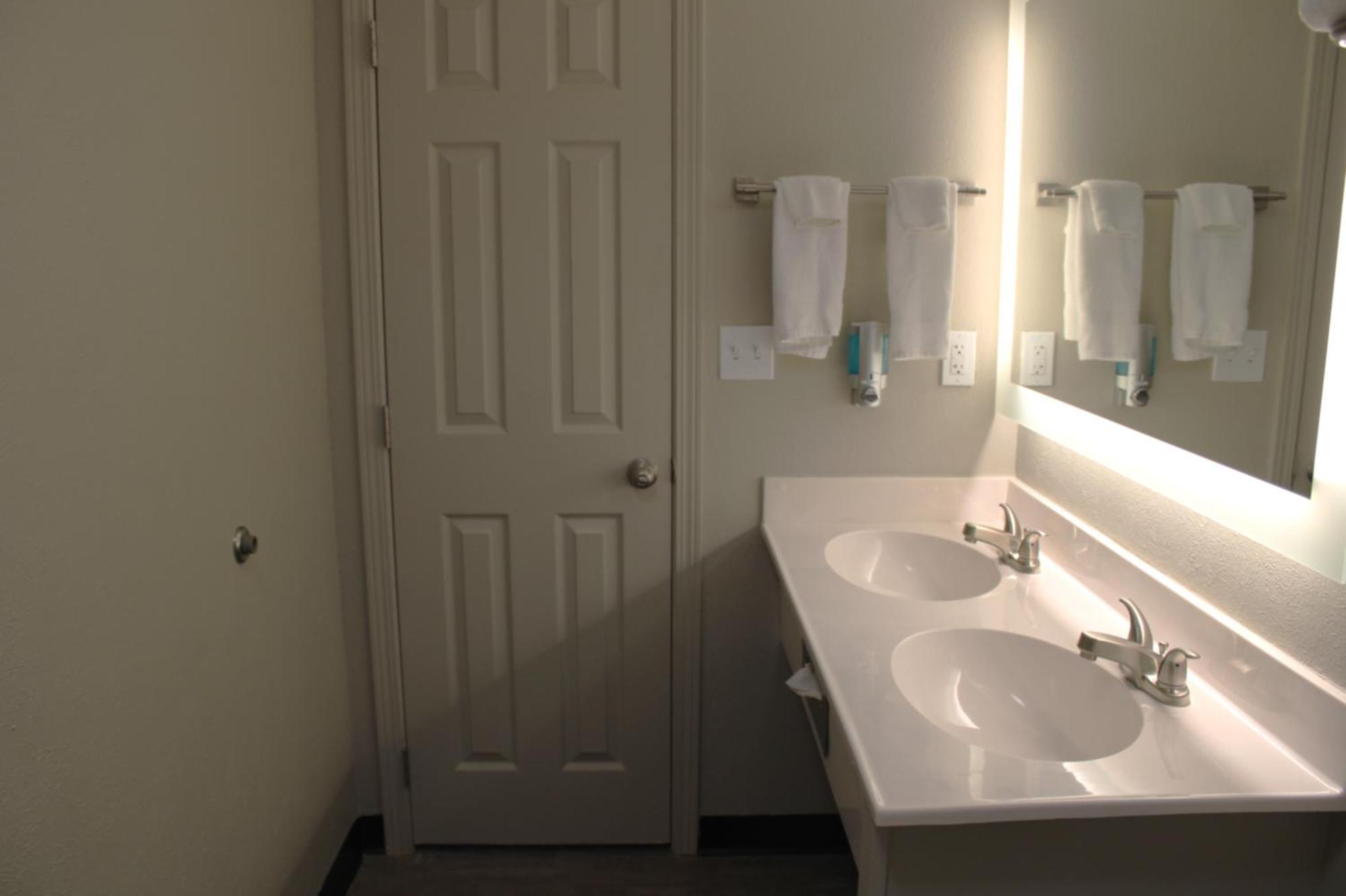 Boarders Inn And Suites By Cobblestone Lamar Missouri Luaran gambar